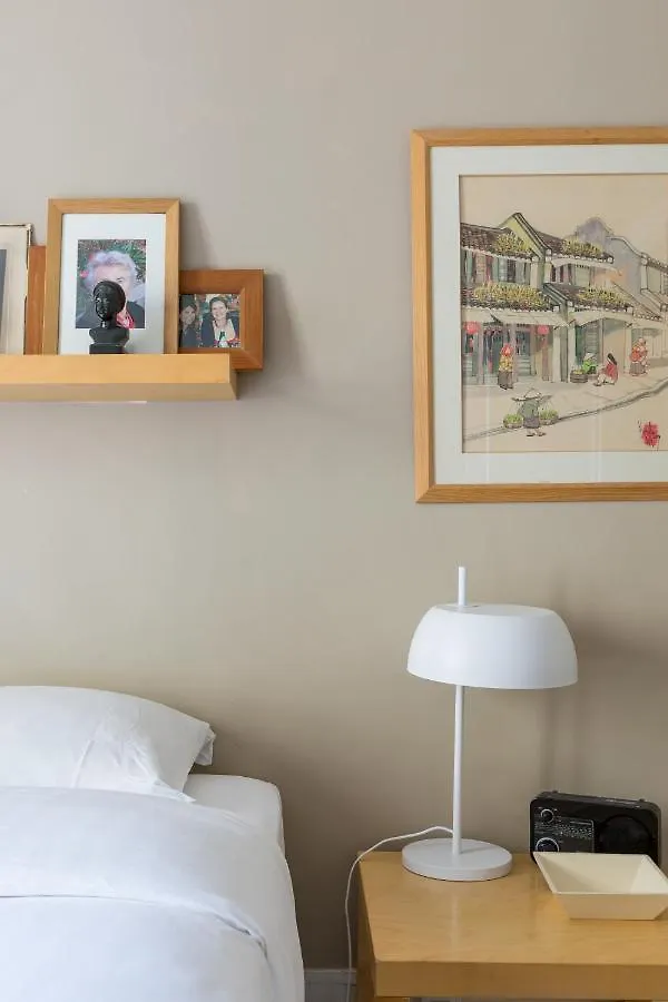 Апартаменты Veeve - Muted Beauty In Batignolles