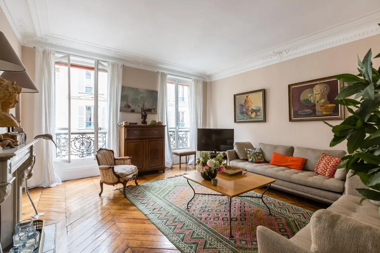 Apartman Veeve - Muted Beauty In Batignolles Párizs
